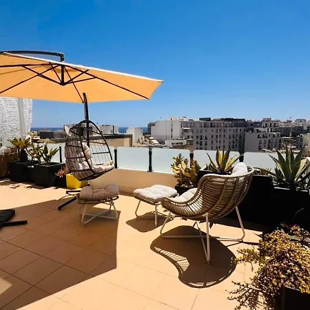 Serendipity By Spinola Apartment